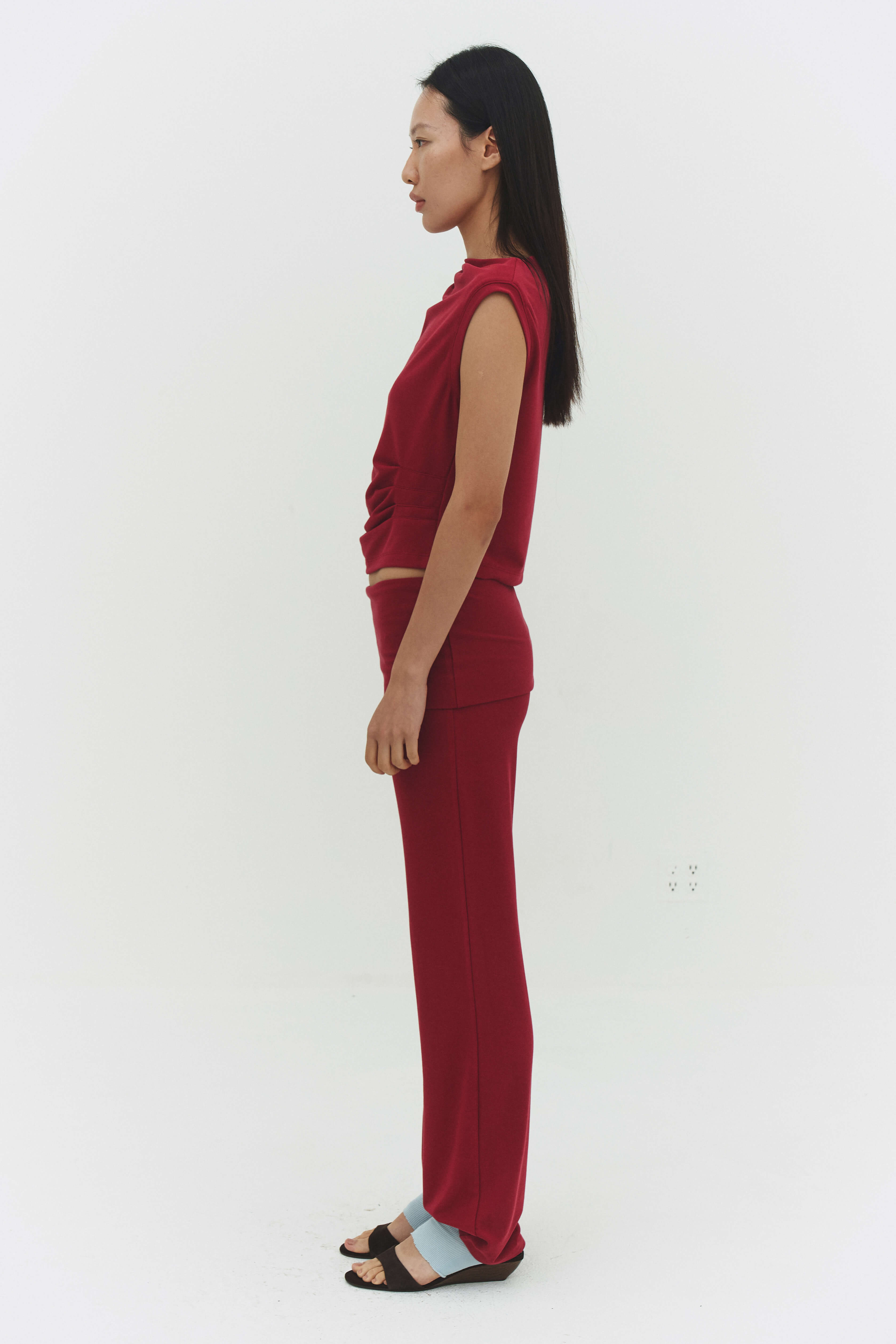 DASOM TANK TOP IN RASPBERRY